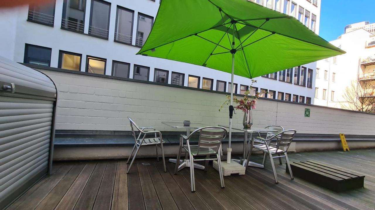 Hotel Cristall - Frankfurt City Франкфурт-на-Майне Экстерьер фото