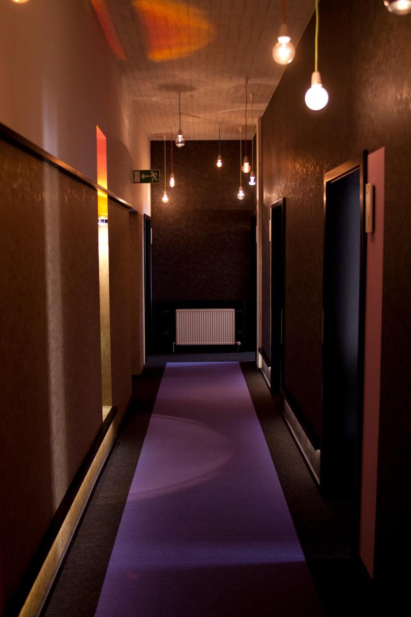 Hotel Cristall - Frankfurt City Франкфурт-на-Майне Экстерьер фото