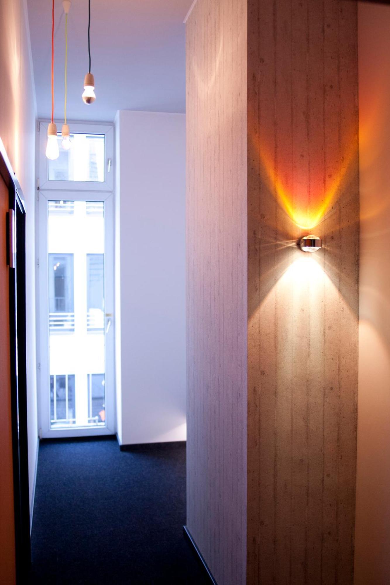 Hotel Cristall - Frankfurt City Франкфурт-на-Майне Экстерьер фото